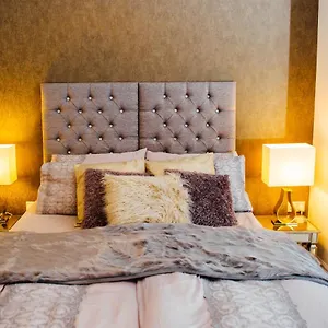 your-home-to-home-luxury-cardiff-accommodation.cardiffhotelswales.com/
