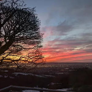 cavehill-city-view-belfast.belfasthotelsireland.com/